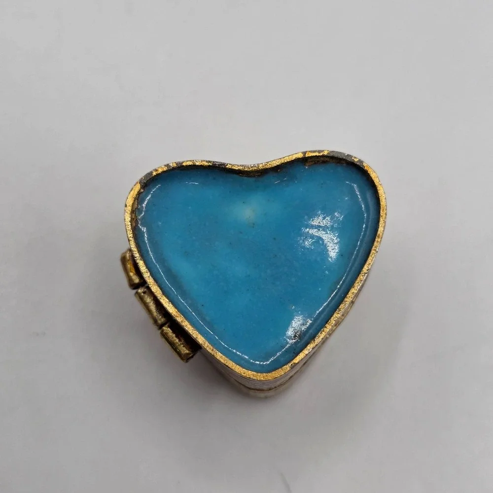 Heart Shape‎ Cloisonne Trinket Pill Box Red Blue Bird Floral Enamel Gold Trim